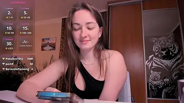 cClandesTina from StripChat