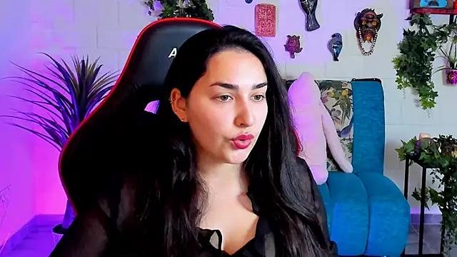 CeceliaJohnson from StripChat