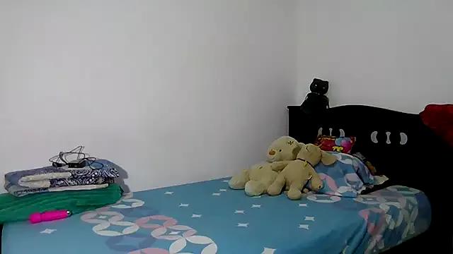 CELESSTESeductora from StripChat