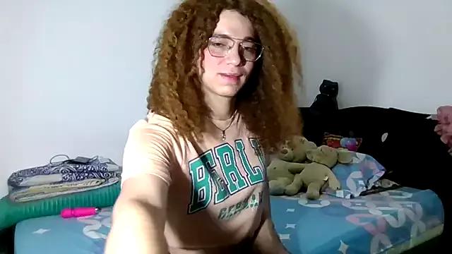 CELESSTESeductora from StripChat is Freechat