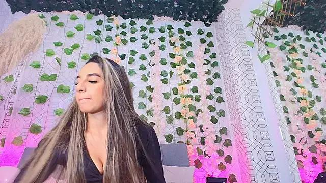 celeste_moonx from StripChat
