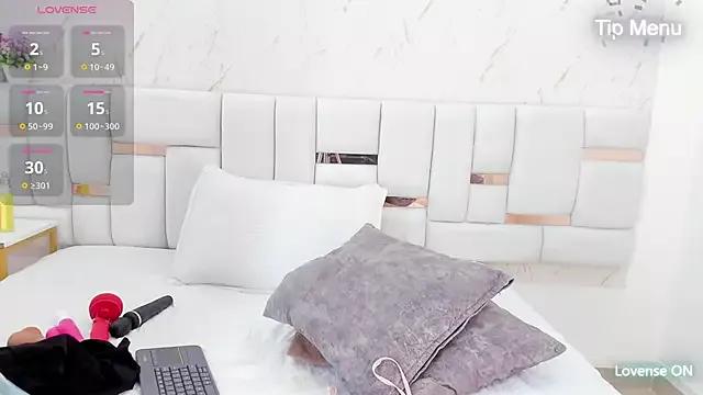 celeste_smmith_ from StripChat