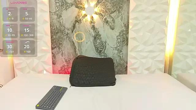 celesterose8_ from StripChat is Freechat