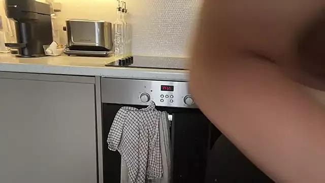CelineLuxe webcams show profile image 