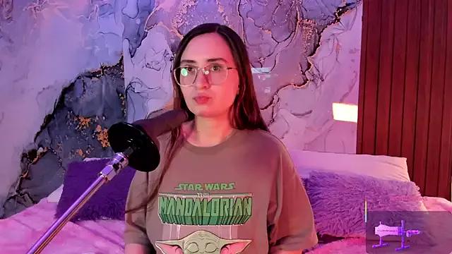 centaurigirl from StripChat is Freechat