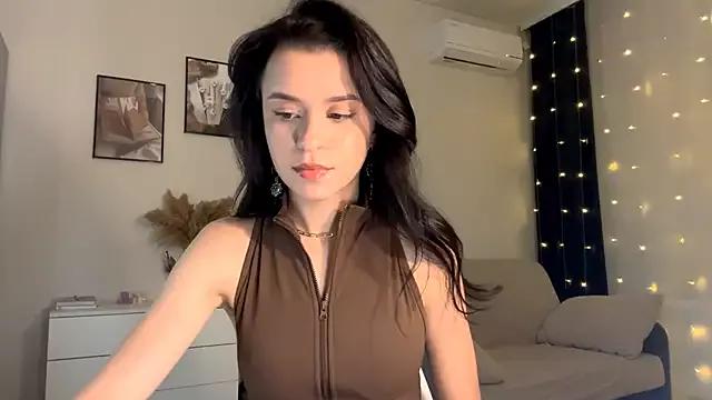 CeredAlum from StripChat