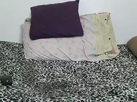 Cessylolla from StripChat