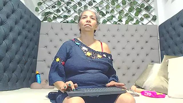 chanel_grant from StripChat is Freechat
