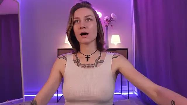 ChaoticCutie from StripChat is Freechat