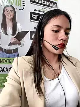 CHARLOTTE__05 webcams show profile image 