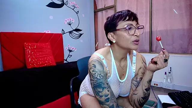 Charlotte__Gray webcams show profile image 