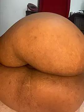 Charlotte_bronxxx from StripChat is Freechat