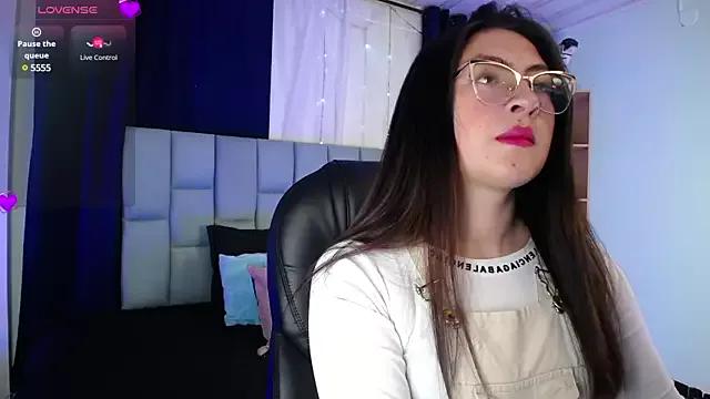 Charlottegh_ webcams show profile image 