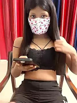 Charming_Glow from StripChat is Freechat