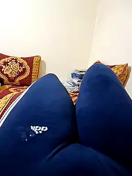 Charmota_sexi from StripChat is Freechat