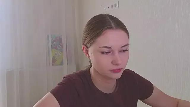 CharryClim from StripChat is Freechat