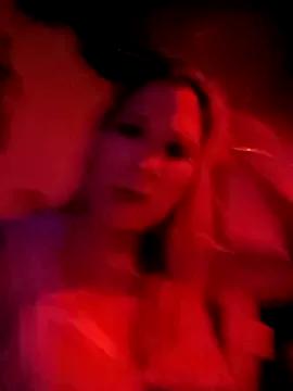Chatonne11 from StripChat is Freechat
