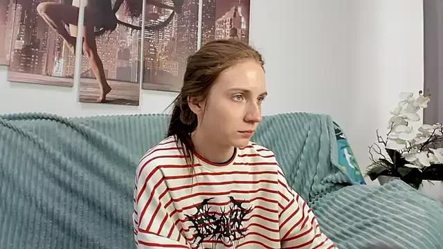 Cheeky_Kellyy from StripChat
