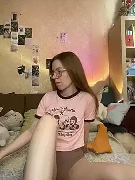 chereshenka from StripChat is Freechat