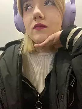 Dirty chat webcam: explore liveshows with versed models, from laying bare to fetishes, in a variety of sexy free adult webcams.