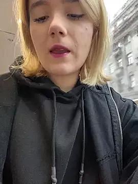 Cherry___Blossom from StripChat is Freechat