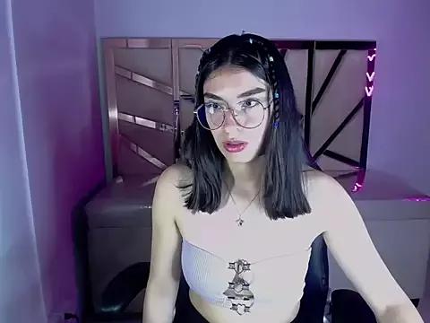 cherrygirl_a from StripChat is Freechat