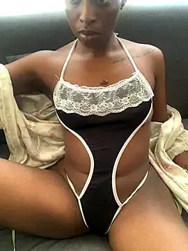 CherryTempation from StripChat is Freechat