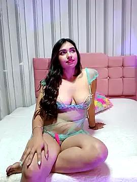 Cherrywink12 webcams show profile image 