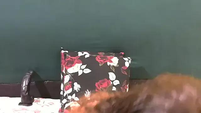 CherryZee from StripChat is Freechat