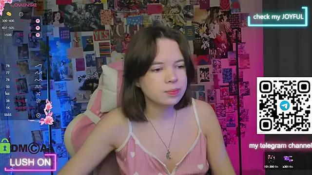 Dirty chat webcam: explore liveshows with versed models, from laying bare to fetishes, in a variety of sexy free adult webcams.