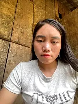 chipp-bong from StripChat is Freechat