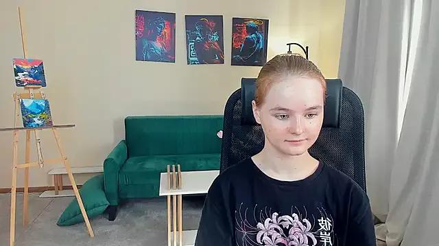 ChloeWestrum on StripChat