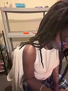 choclatepeaach from StripChat