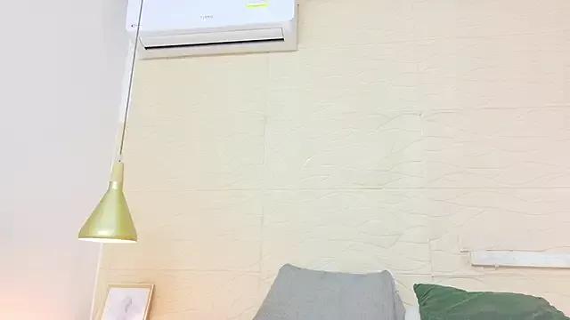 Chocolatte_bar from StripChat