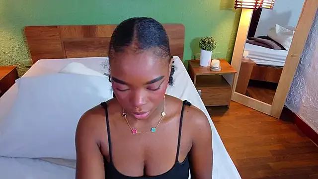 Chocolatte_dreams from StripChat is Freechat