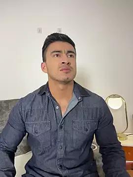 Chris_Clarck from StripChat is Freechat