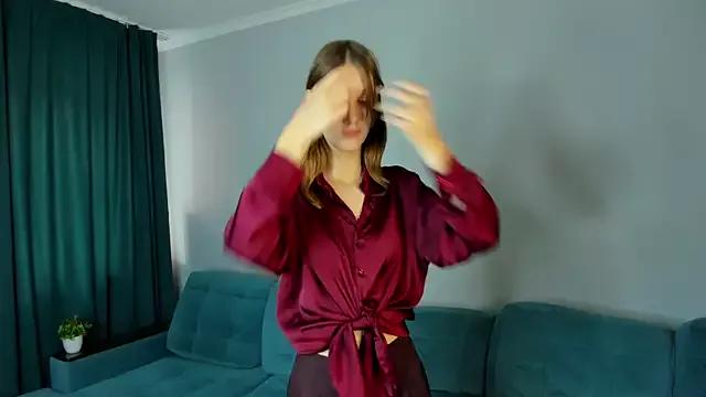 Christina_Hammond from StripChat is Freechat