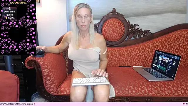 ChrisTinaBruce from StripChat is Freechat
