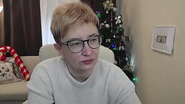 ChristinaRainforce from StripChat is Freechat