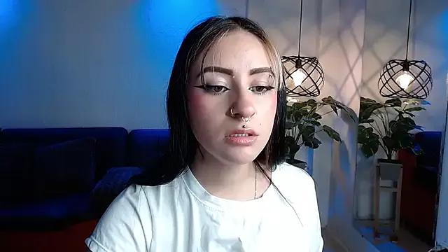 Christine_julianne from StripChat is Freechat