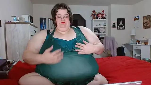 ChristineLusst from StripChat is Freechat