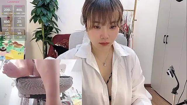 ChuChu1991 from StripChat