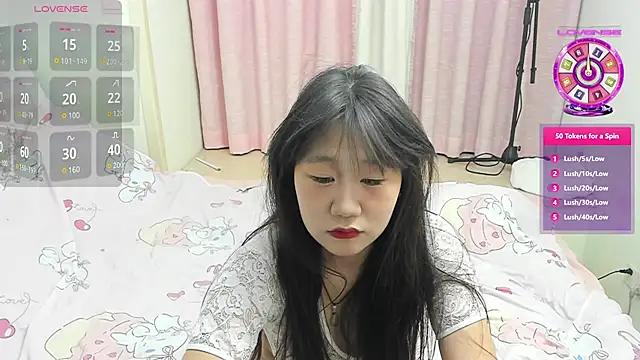 chuchu456789 from StripChat