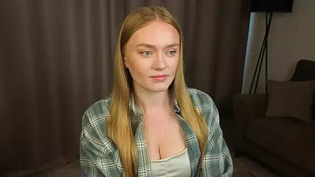 Photos of ChuDonnelly from StripChat is Freechat