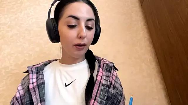 CindyFlowers on StripChat