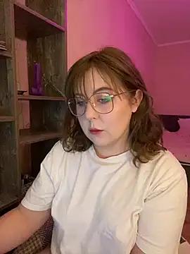 cinnabon_ from StripChat