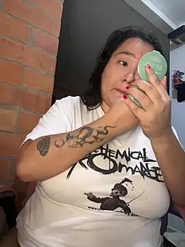 CinnamonCookiez from StripChat