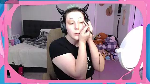 CirqueNoirBlu from StripChat is Freechat