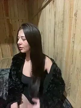 clara2111 from StripChat is Freechat