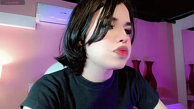 Dirty chat webcam: explore liveshows with versed models, from laying bare to fetishes, in a variety of sexy free adult webcams.